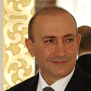 Antonio Fabbrizio, ingegnere e project manager, ritratto in giacca e cravatta